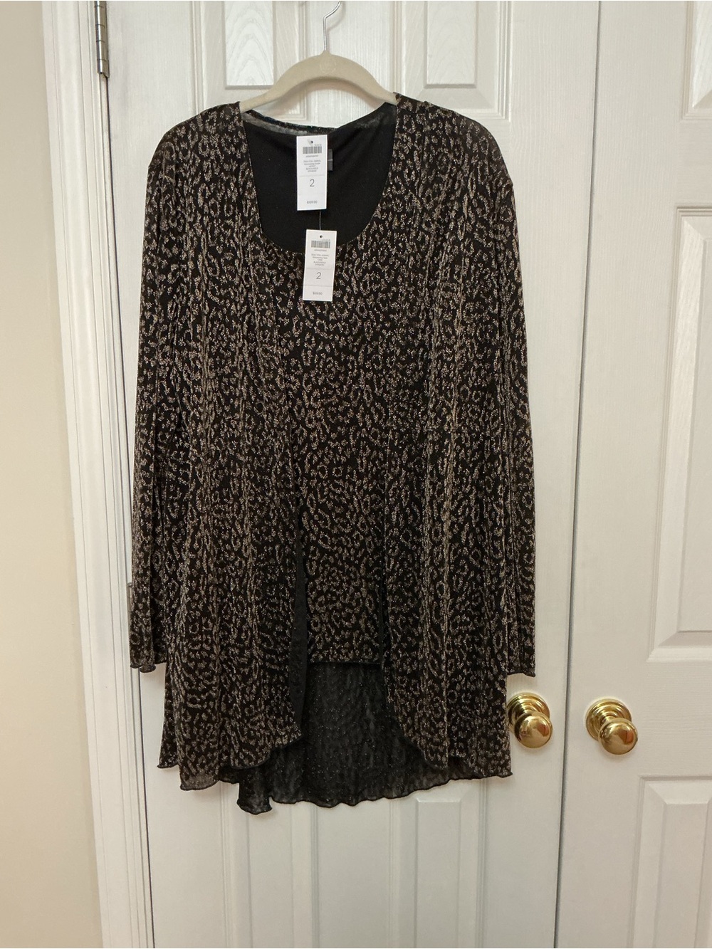 Brand new Chico's animal print shimmering sleeveless tank and duster set